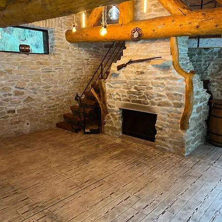 Cabana Narcos Tatil Evi *